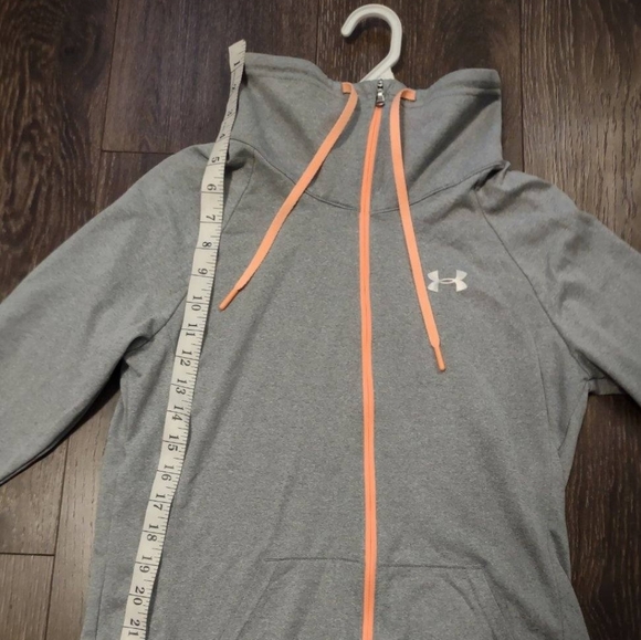 Jacket - Picture 2 of 4